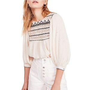 FREE PEOPLE /Ambroidered Top